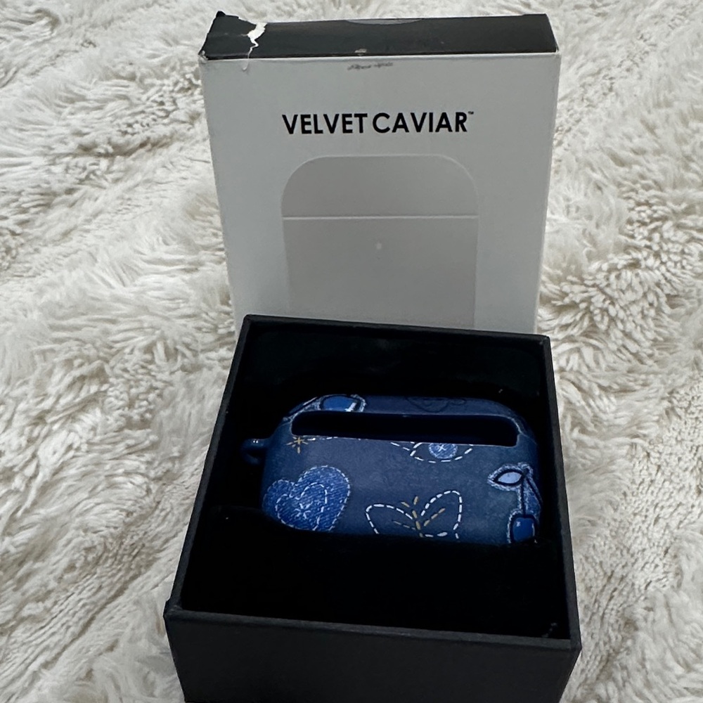Velvet Caviar Blue Butterfly VR Case
